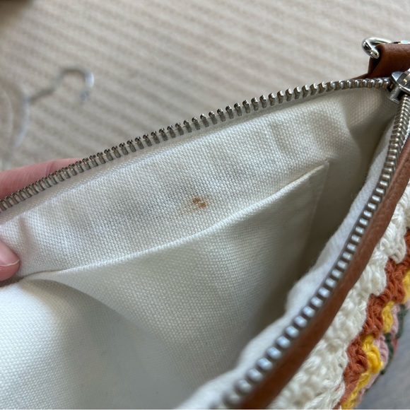 EARTHBOUND Crochet Square Clutch Crossbody Bag - Picture 7 of 10